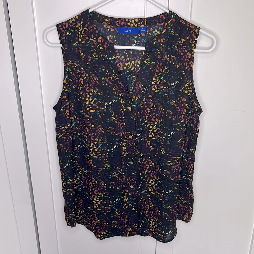 Sleeveless Blouse